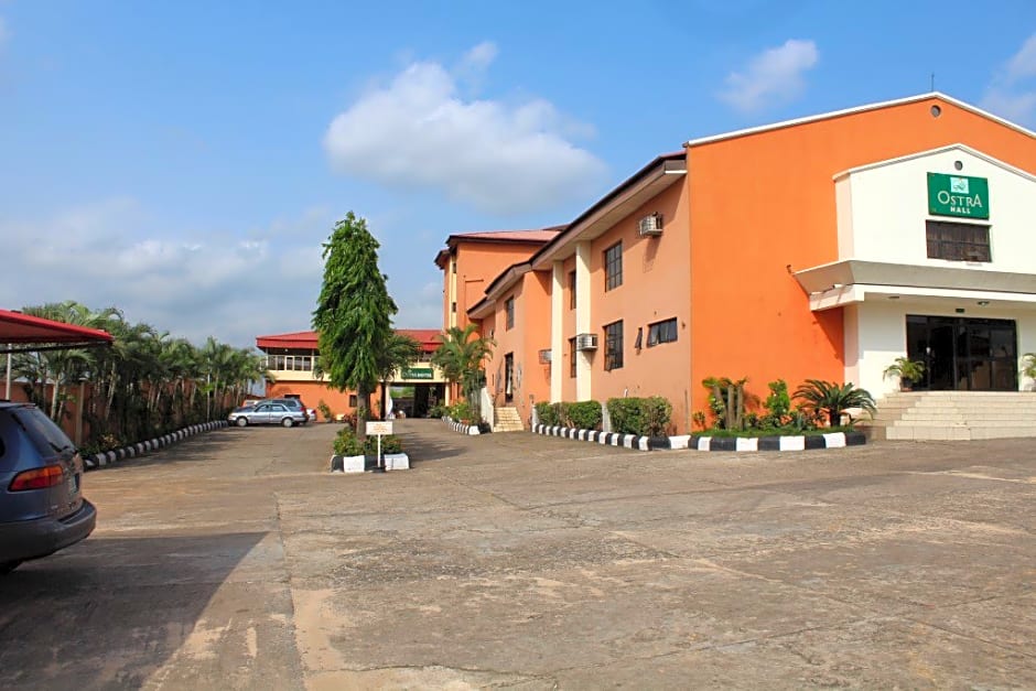 Ostra Hotels