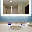 Holiday Inn Express Hotel & Suites Lavonia By IHG