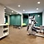 Holiday Inn Express Hotel & Suites Cedar Rapids I-380 at 33rd Avenue By IHG