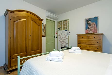 Double or Twin Room with Bathroom