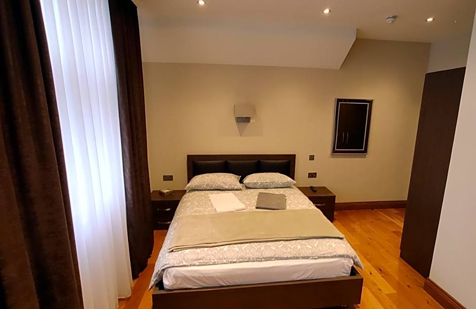 OYO The Kilburn Arms