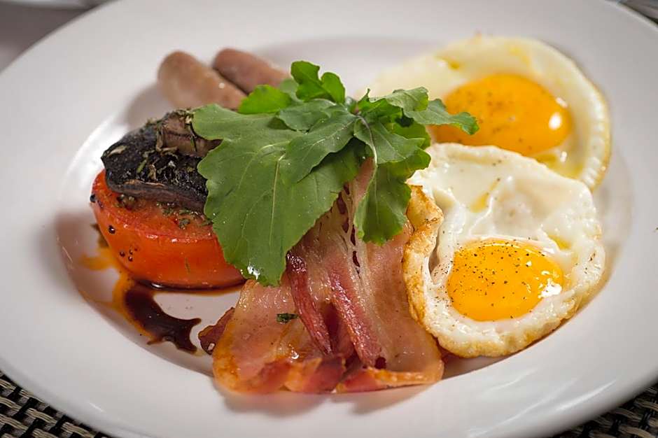 Riboville Boutique Hotel And Restaurant