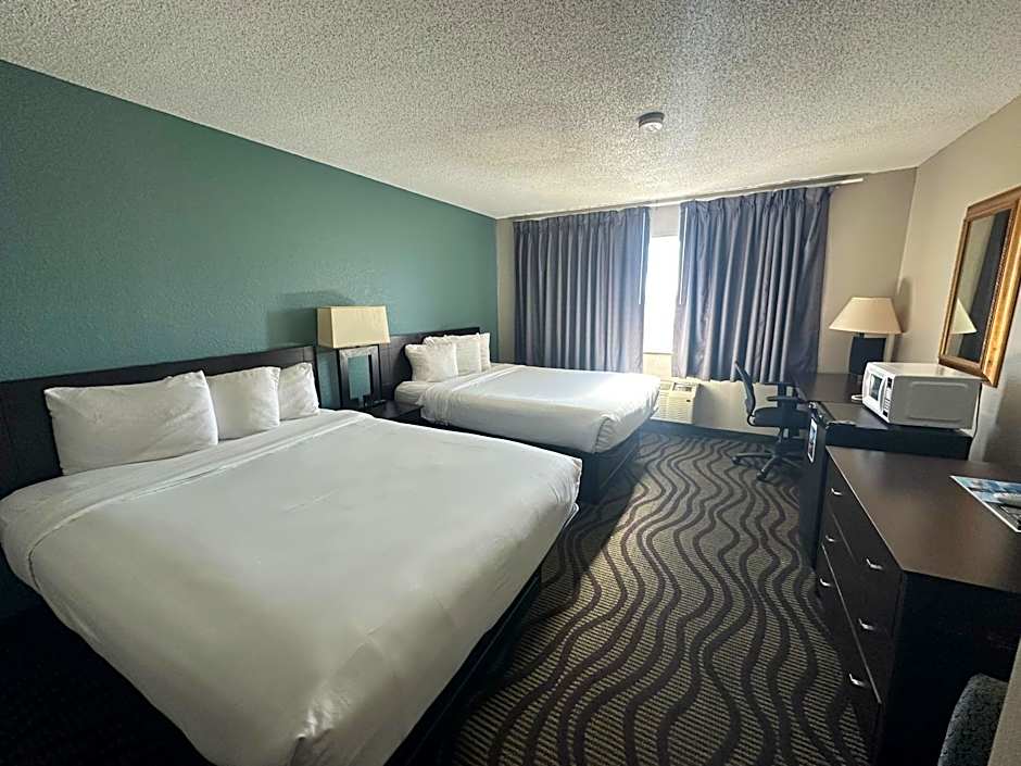 Baymont Inn & Suites by Wyndham Lincoln NE