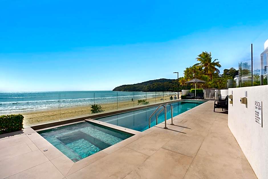 La Mer Apartments