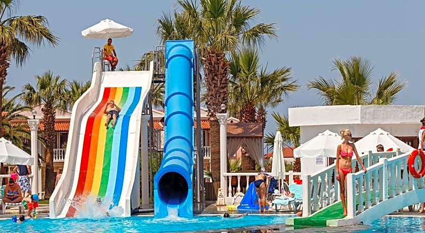 Lucas Didim Resort