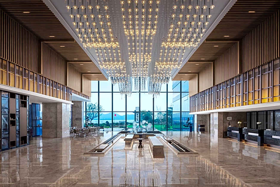 Xuzhou Marriott Hotel Lakeview