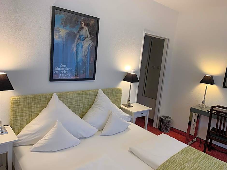 Hotel Nymphenburg City - München