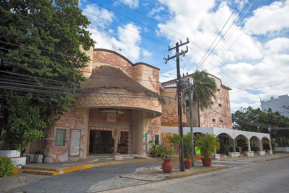 Hotel Xbalamque & Spa Cancun Centro