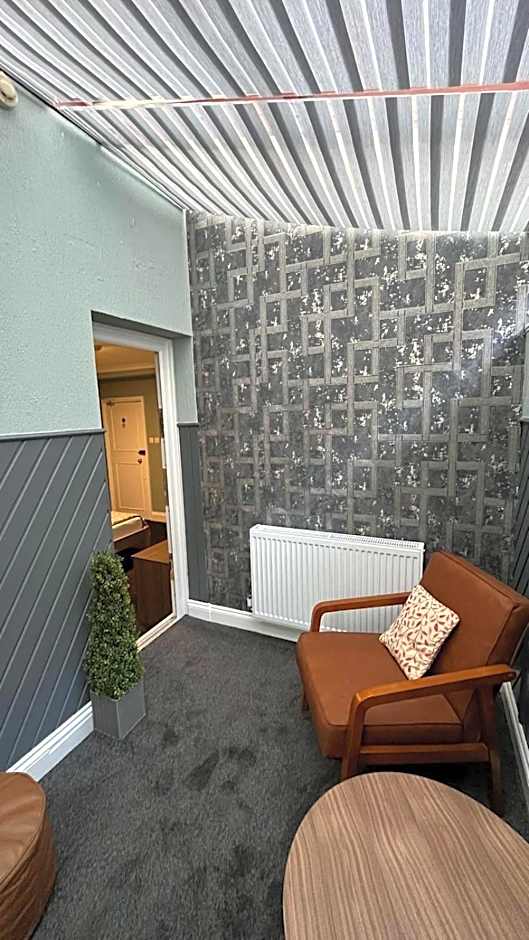 Charlotte Guest House