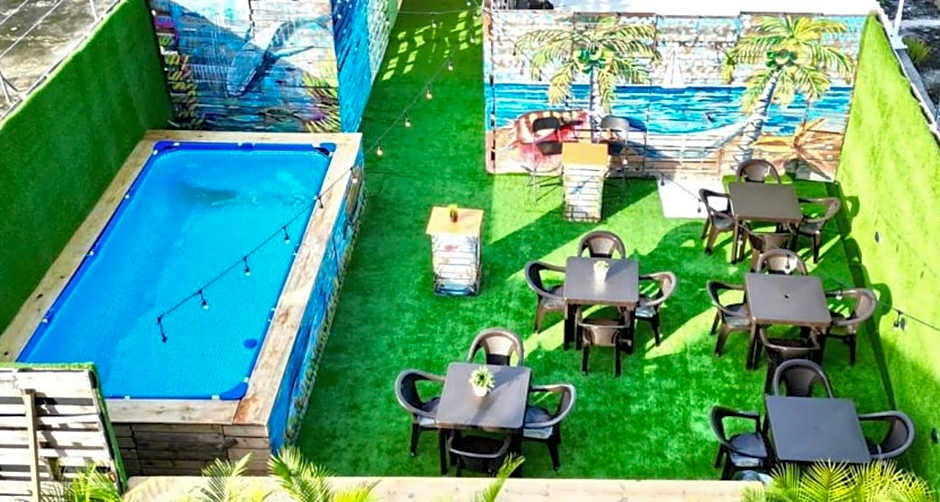 Hotel Tau Art Residence