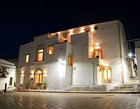 Palazzo Camarda B&B