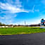 Capri Motel By OYO Elwood, Wathena