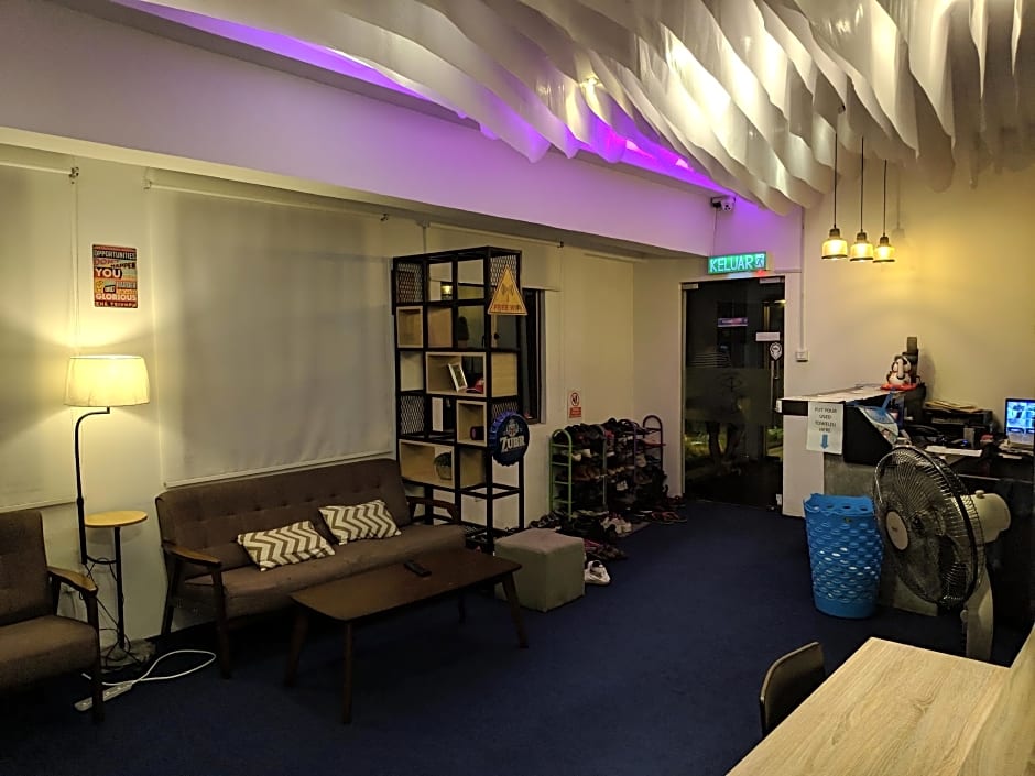 Space Cap Hotel