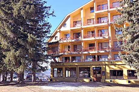Hotel SNO Edelweiss