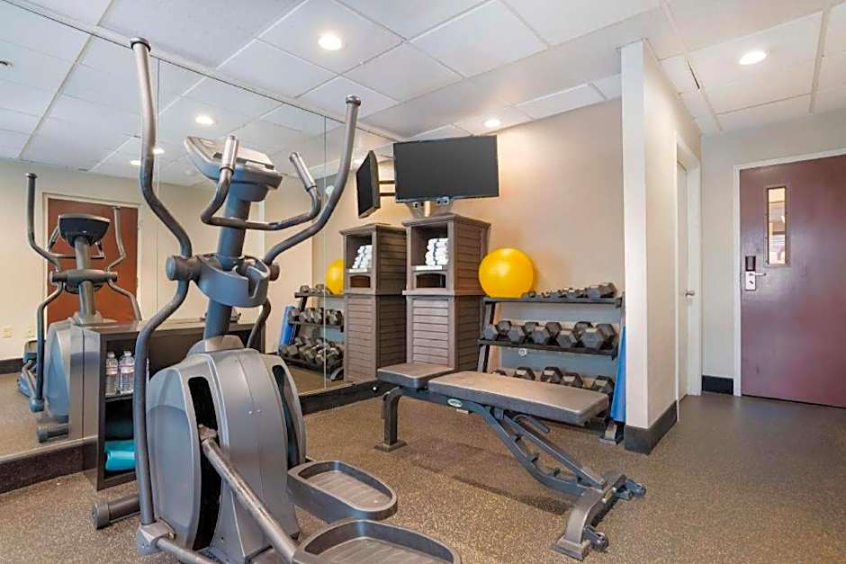 Best Western Plus Oak Mountain Inn