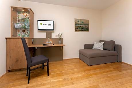 Basic Triple Room