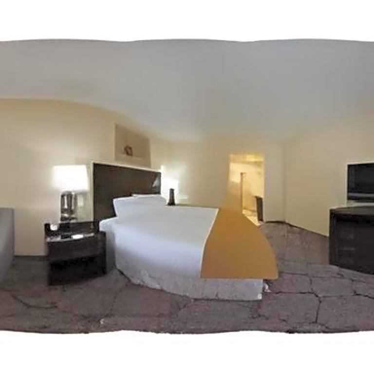 Holiday Inn Express Hotel & Suites Grand Island By IHG