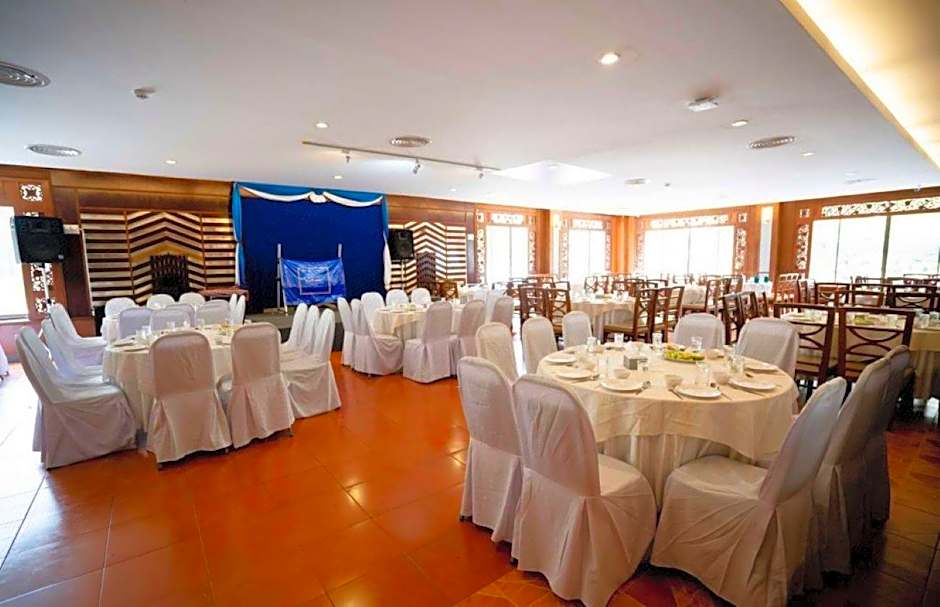 Phrae Nakara Hotel