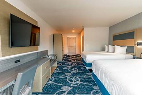 Queen Room with Two Queen Beds - Non-Smoking