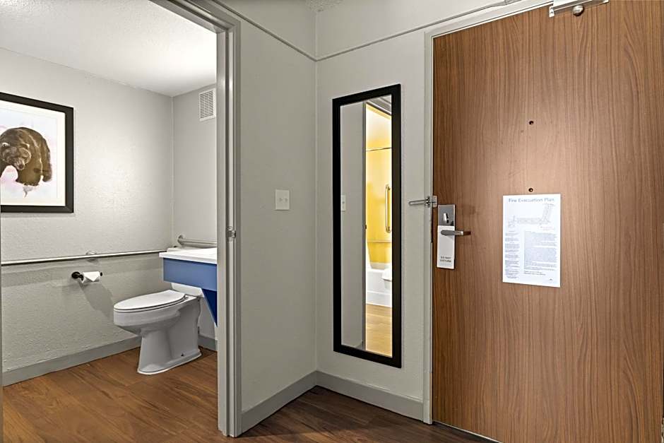 AmericInn by Wyndham Casper Event Center Area