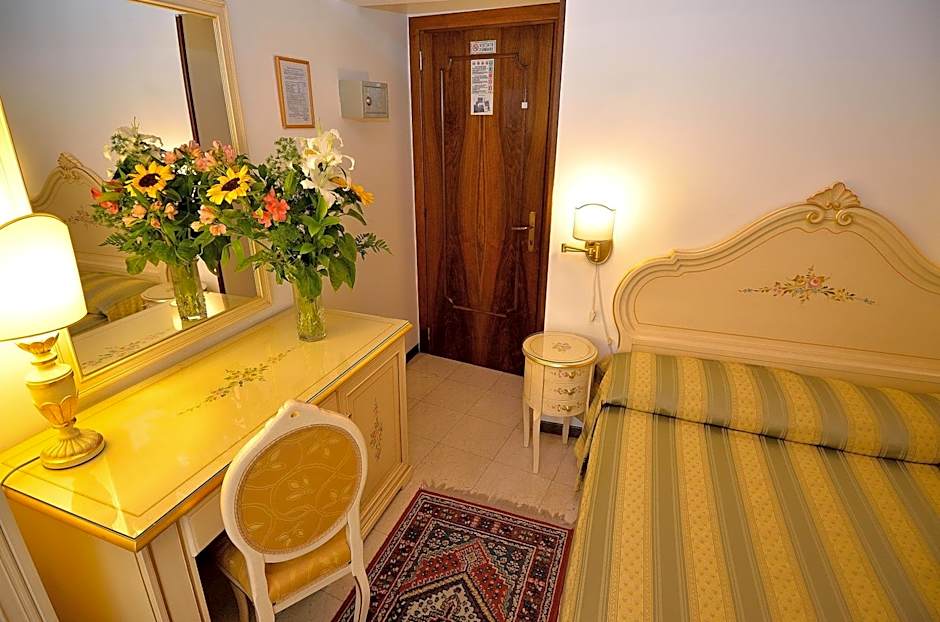 Hotel Orion