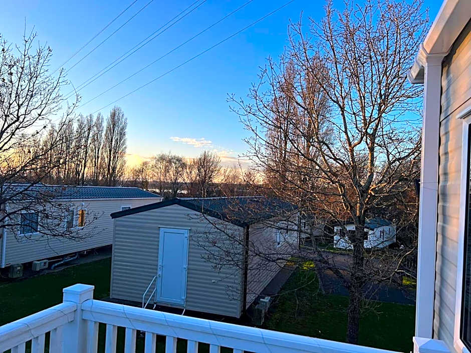 Laguna- Rockley Park Poole