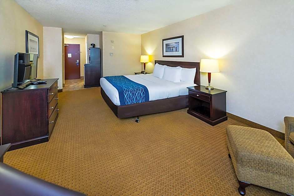 Comfort Inn & Suites Edson