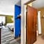 Holiday Inn Express Hotel & Suites Cincinnati-Blue Ash By IHG