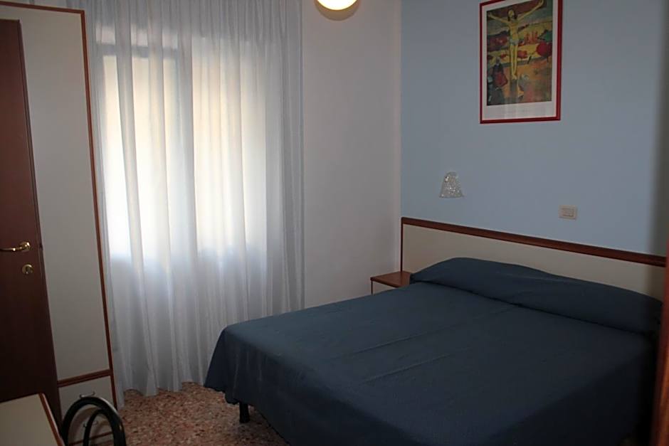 Hotel Maxim
