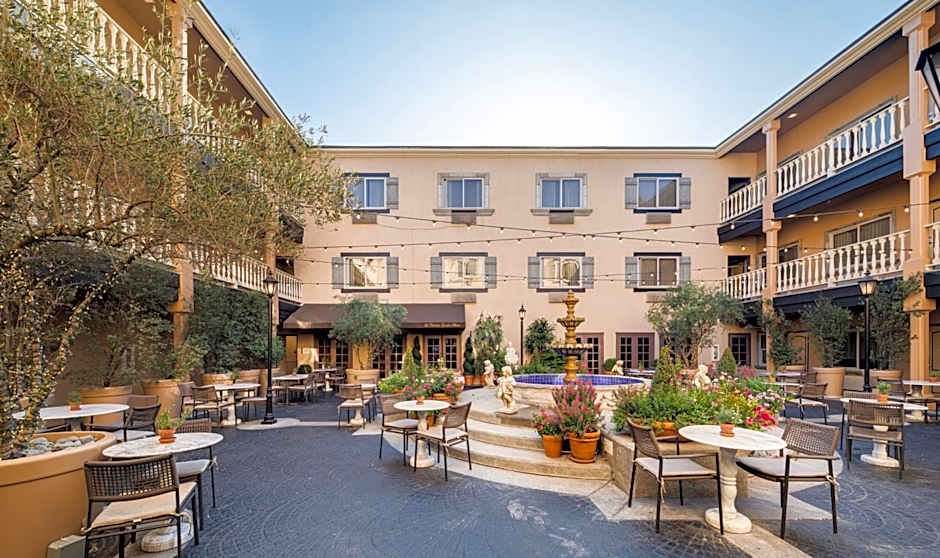 Ayres Hotel Costa Mesa/Newport Beach