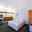 Blue Hills Motel