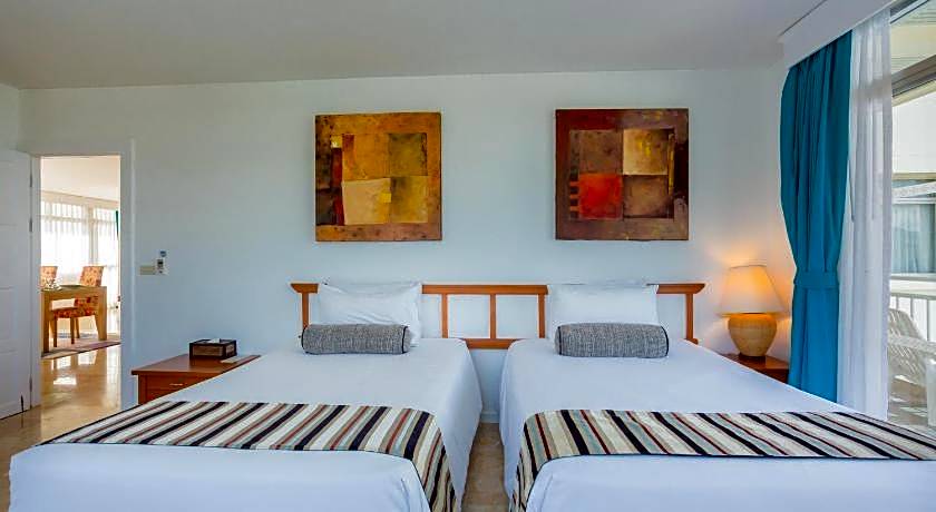 Waterfront Suites Phuket By Centara