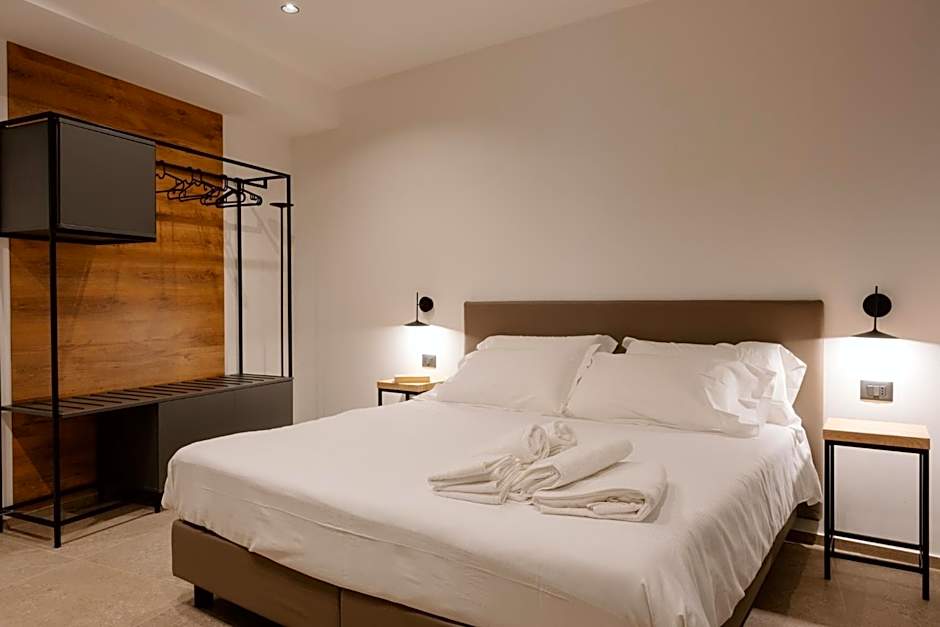 Belladonna Hotel