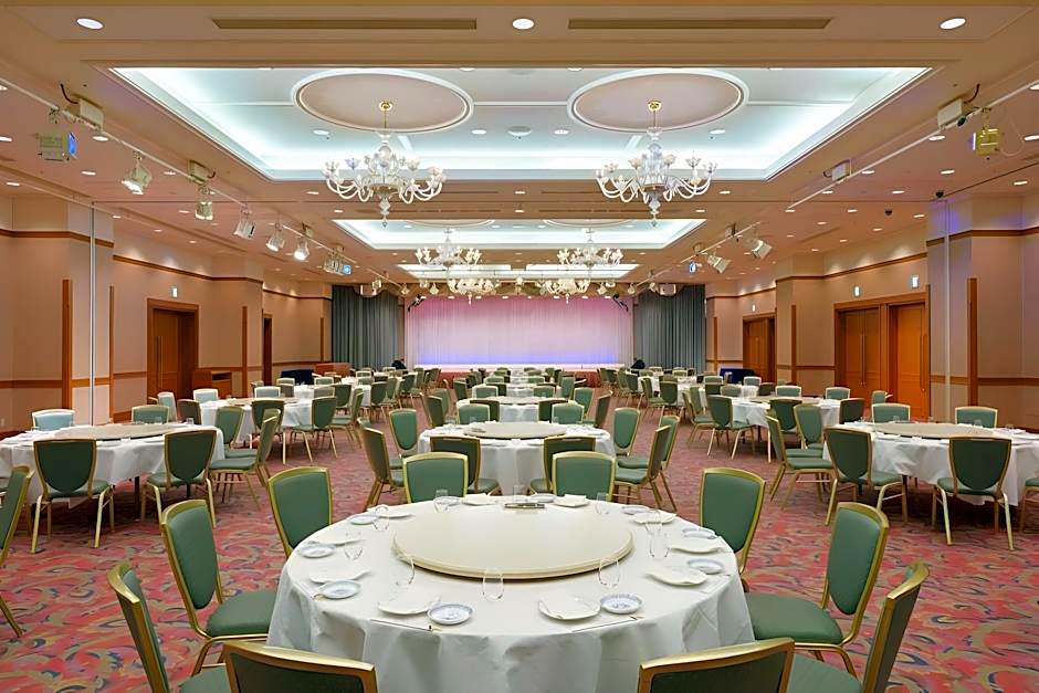 Grand Hotel New Oji