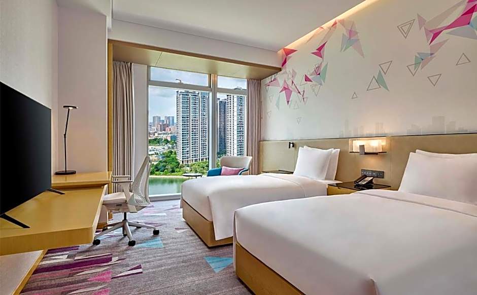 Hilton Garden Inn Shenzhen World Exhibition & Convention Center