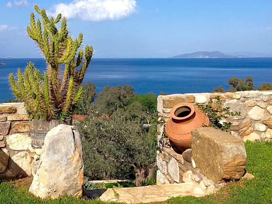 Yialasi Hotel