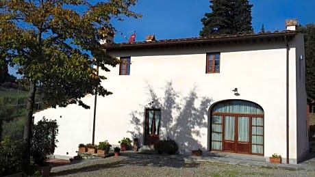 Apartment with Garden View