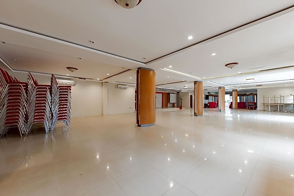 Urbanview Hotel Onyx Ketapang by RedDoorz