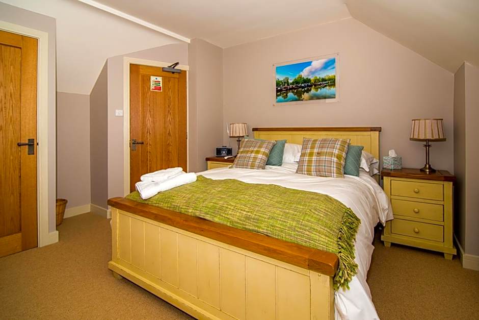 The Peppermill Town house Hotel & Restaurant