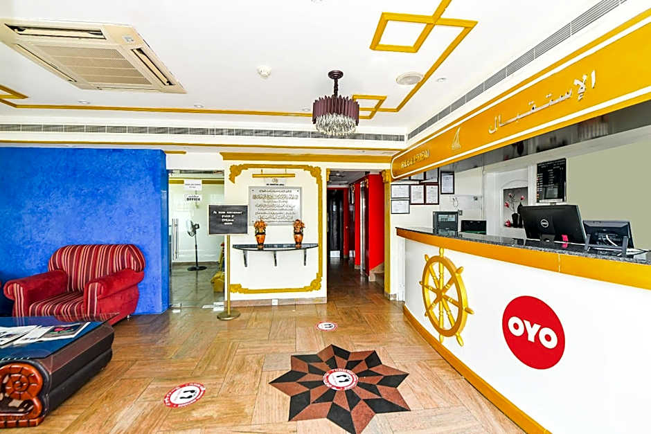 OYO 137 Marina Hotel