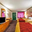 Econo Lodge Inn & Suites