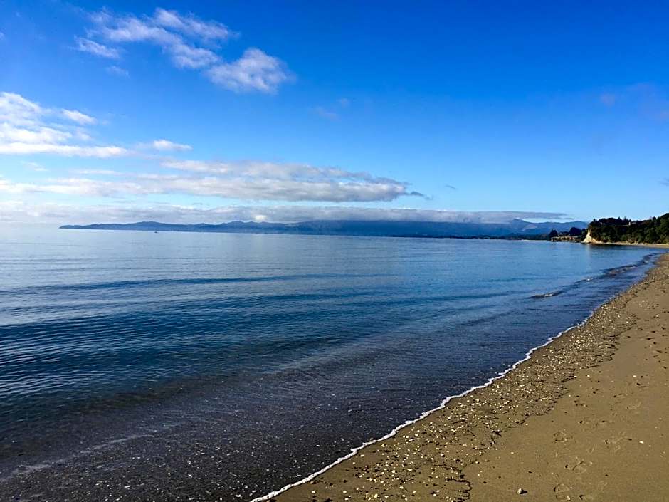 River Song Retreat Golden Bay