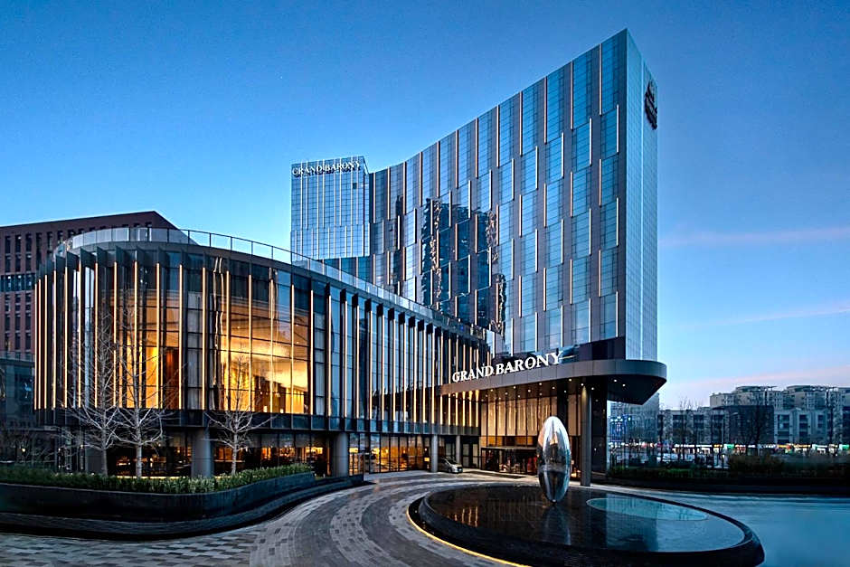 Grand Barony Jinan CBD – Jinan, 