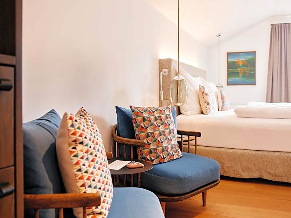 TAUROA Seehotel Grundlsee