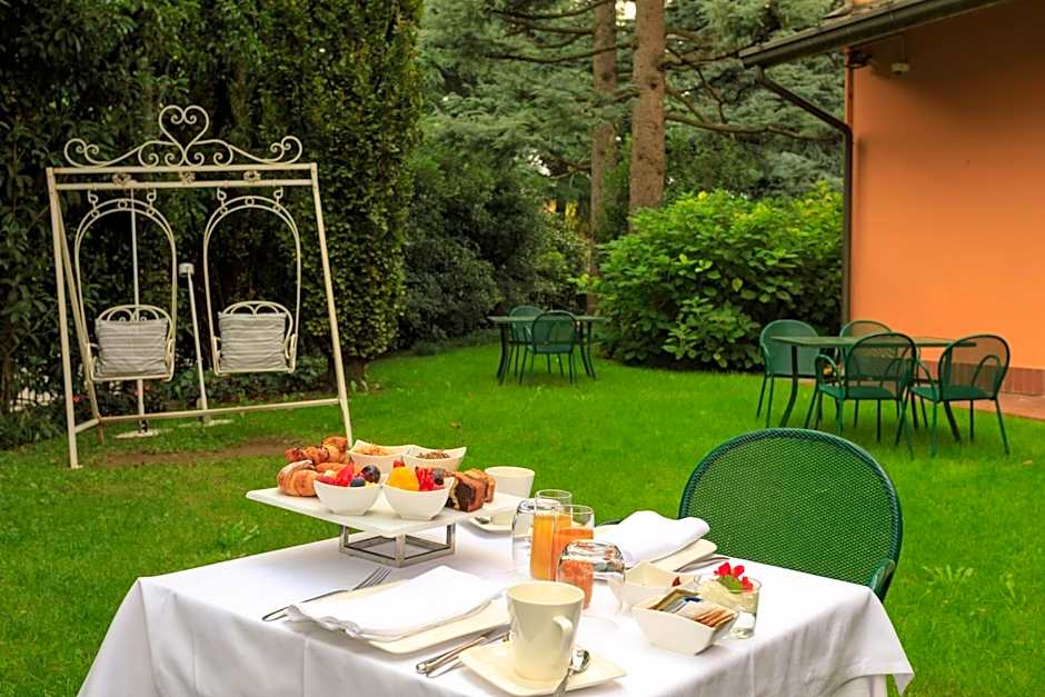 Brianteo Hotel Residence and Restaurant