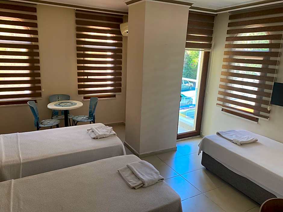 Astoria Life Hotel