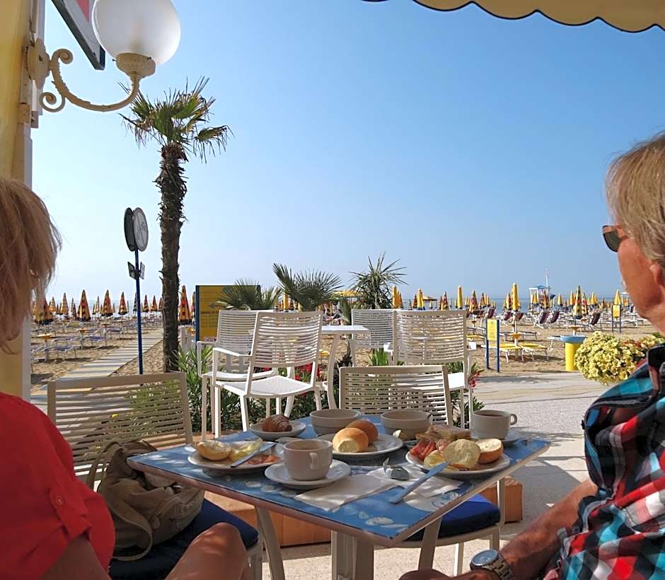 Hotel Strand a frontemare