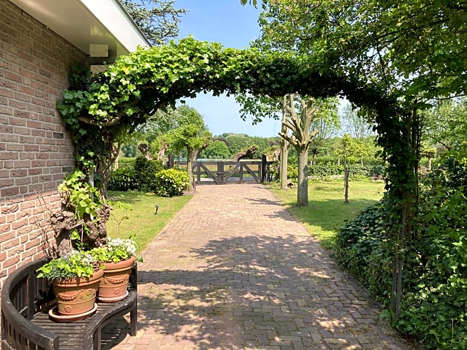 B&BOosterweg3 Studio - Free private parking