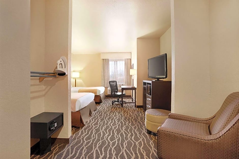 Baymont by Wyndham Clute