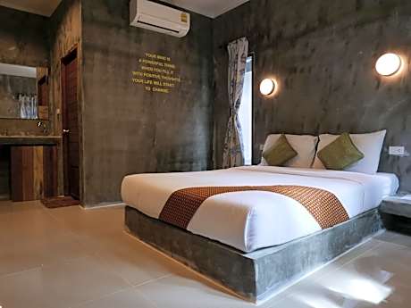 Double Room with Pool View